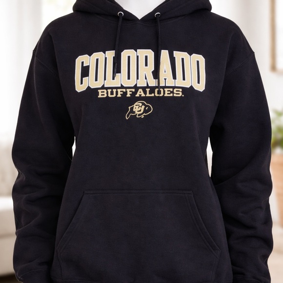 Hanes Tops - Hanes Black Colorado Buffaloes Hoodie M Unisex